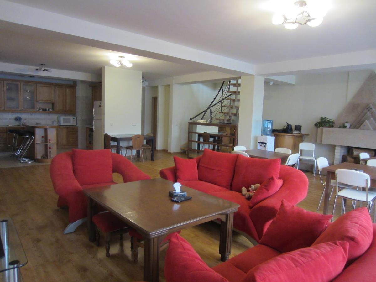 The Rooms Hostel Γιερεβάν Εξωτερικό φωτογραφία