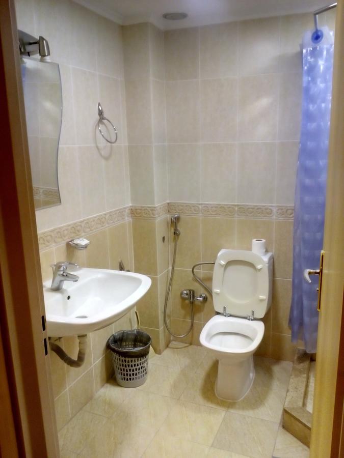 The Rooms Hostel Γιερεβάν Εξωτερικό φωτογραφία